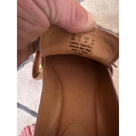 Sarto Forza by Franco Sarto Women's Beige Embossed Camel Leather Loafers Flat - Picture 4 of 5